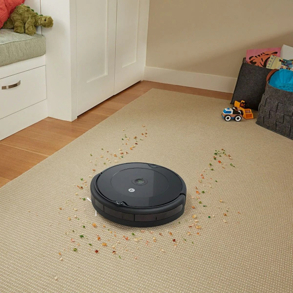 iRobot Roomba 692 Robot Vacuum R692000 (2)